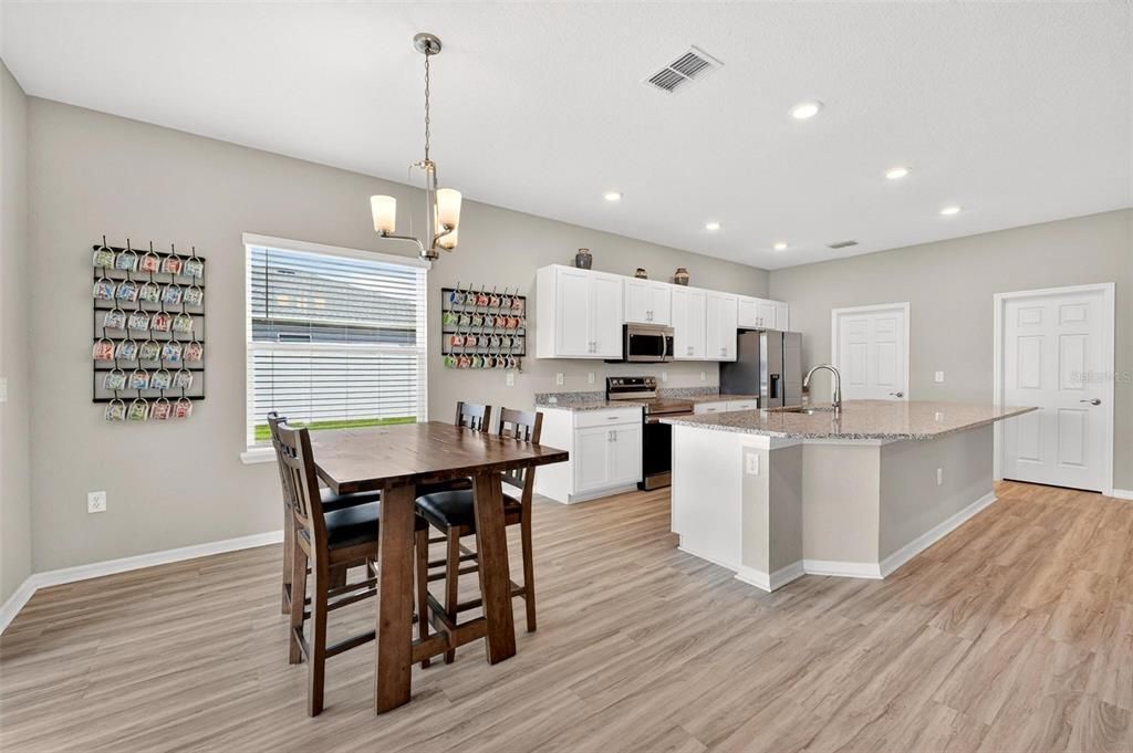 For Sale: $369,900 (4 beds, 2 baths, 2024 Square Feet)