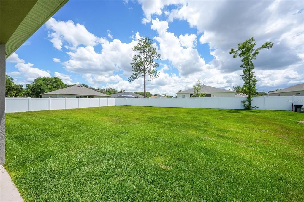 For Sale: $369,900 (4 beds, 2 baths, 2024 Square Feet)
