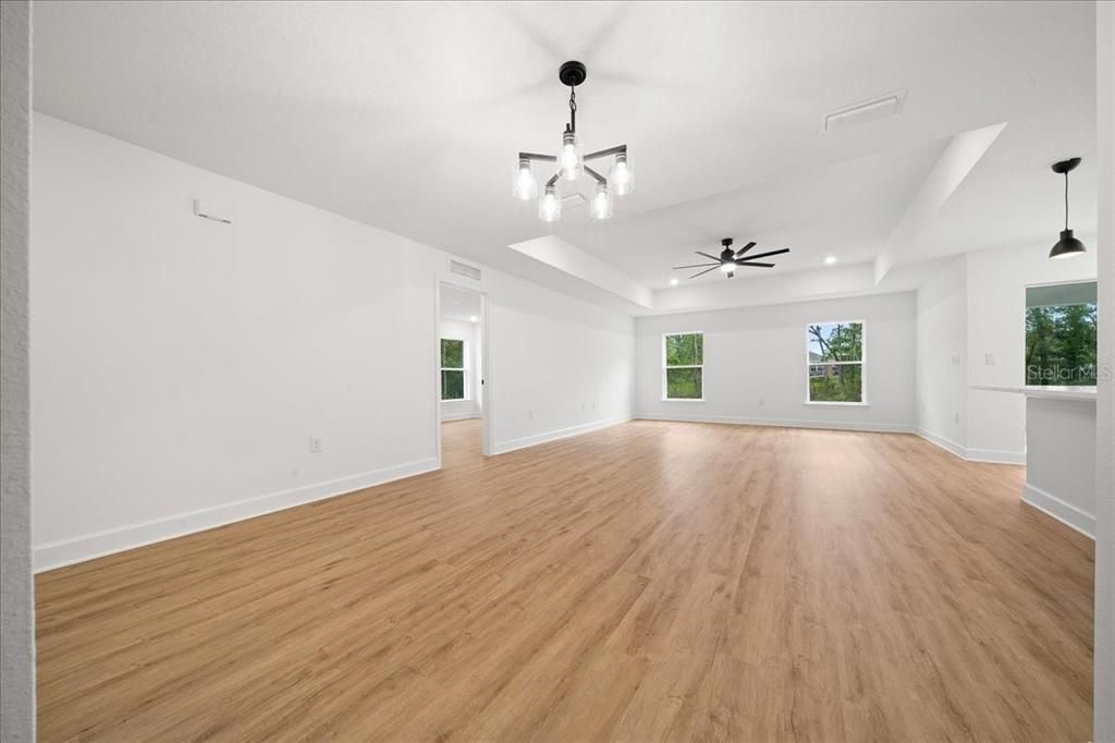 En Venta: $349,990 (3 camas, 2 baños, 1580 Pies cuadrados)