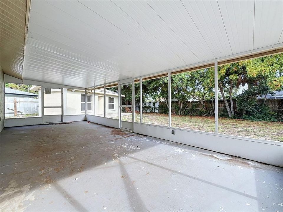 For Sale: $349,900 (3 beds, 2 baths, 1224 Square Feet)