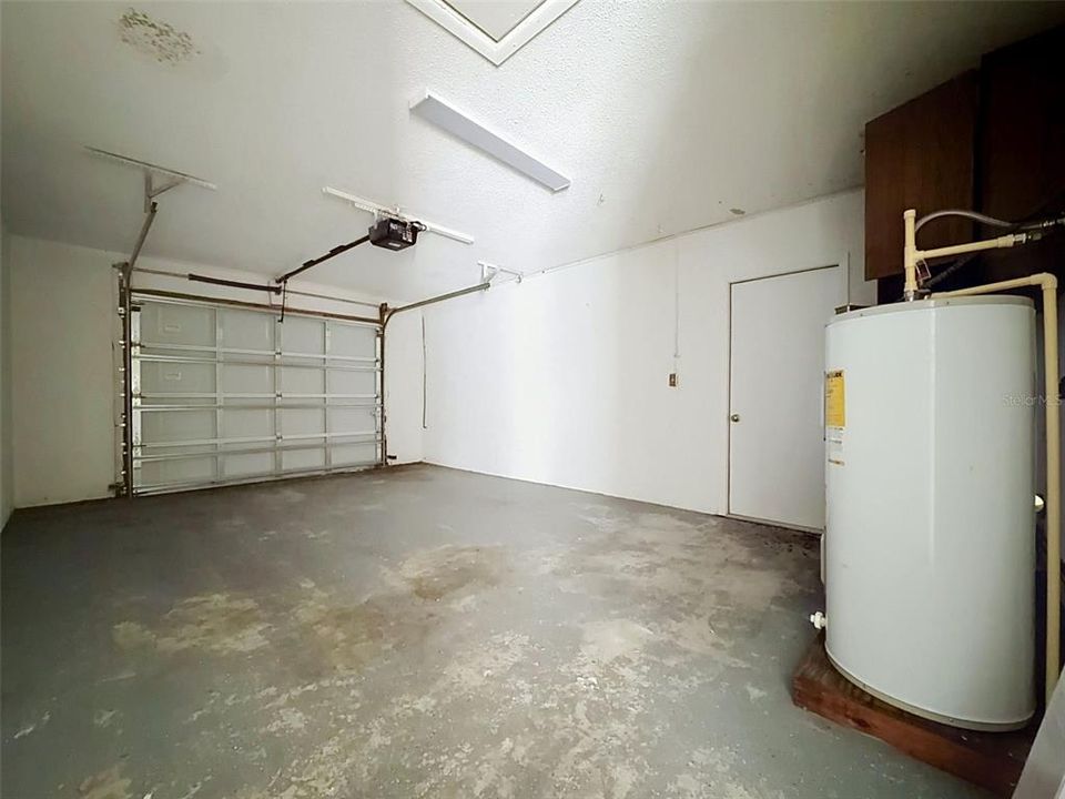 For Sale: $349,900 (3 beds, 2 baths, 1224 Square Feet)