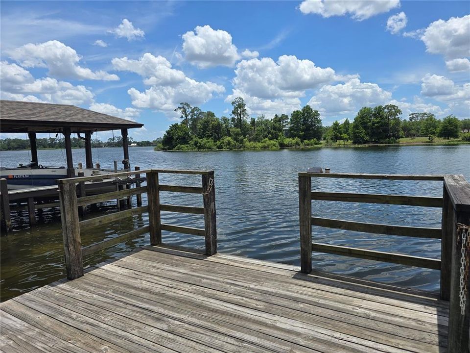 For Sale: $465,000 (4 beds, 2 baths, 1903 Square Feet)