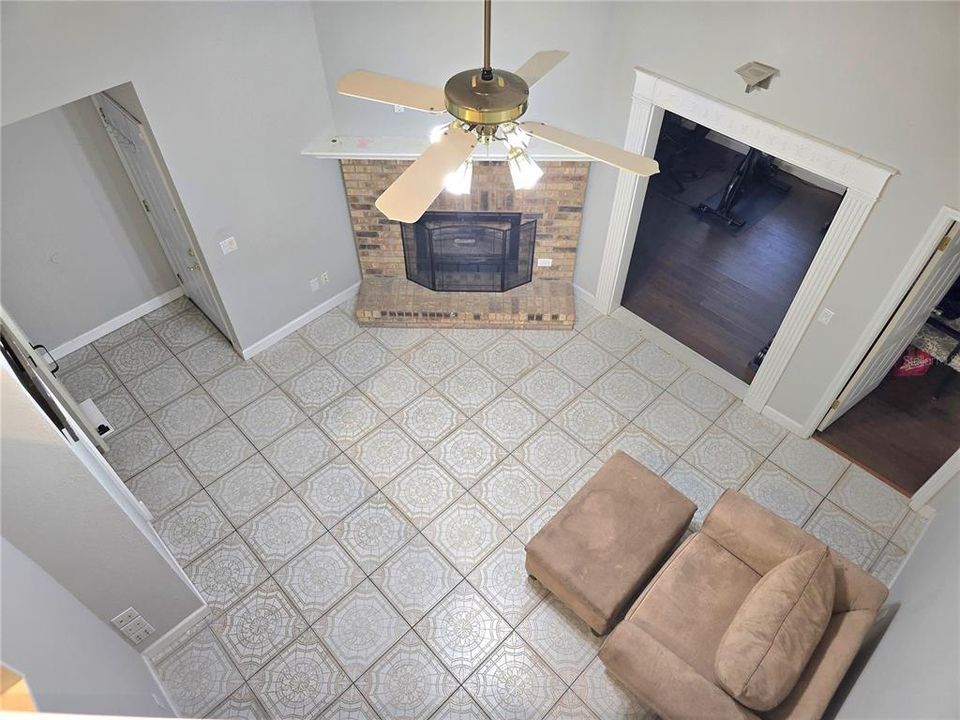 For Sale: $465,000 (4 beds, 2 baths, 1903 Square Feet)