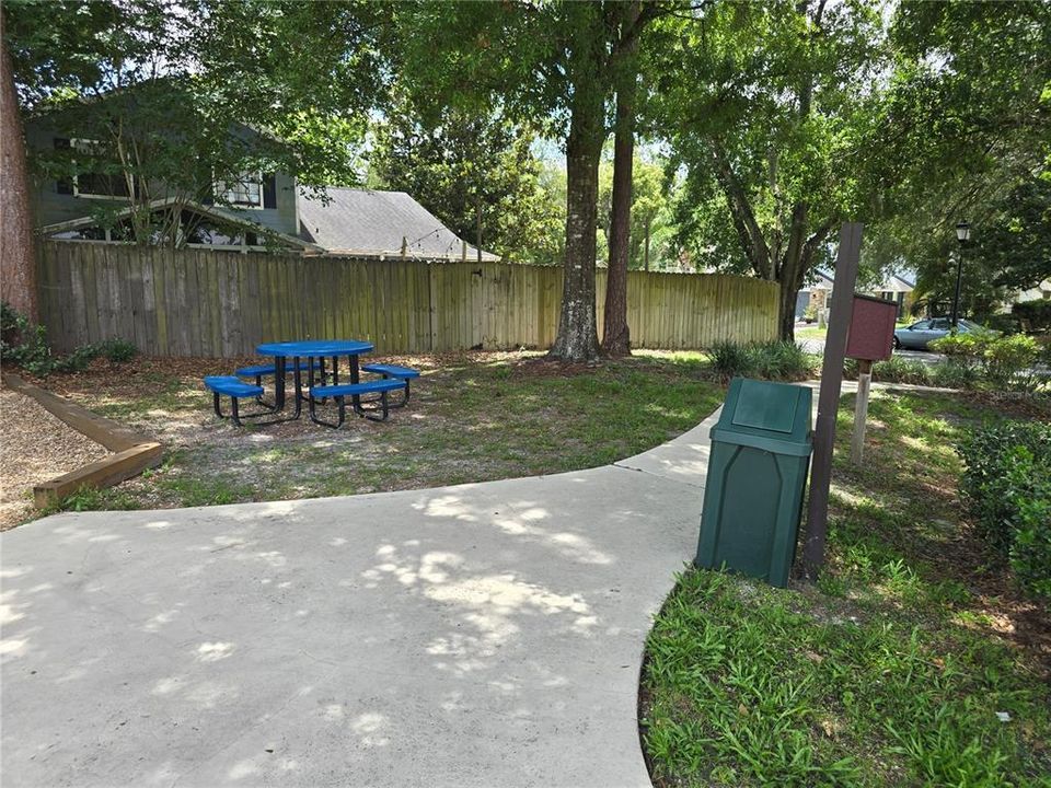 For Sale: $465,000 (4 beds, 2 baths, 1903 Square Feet)