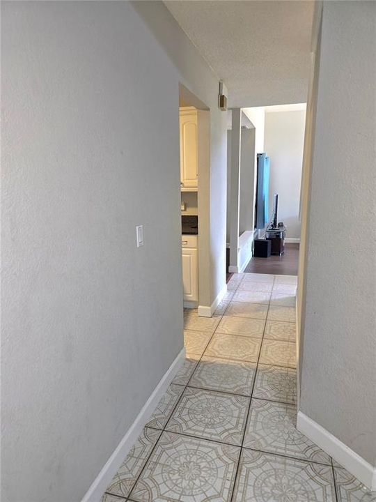 For Sale: $465,000 (4 beds, 2 baths, 1903 Square Feet)