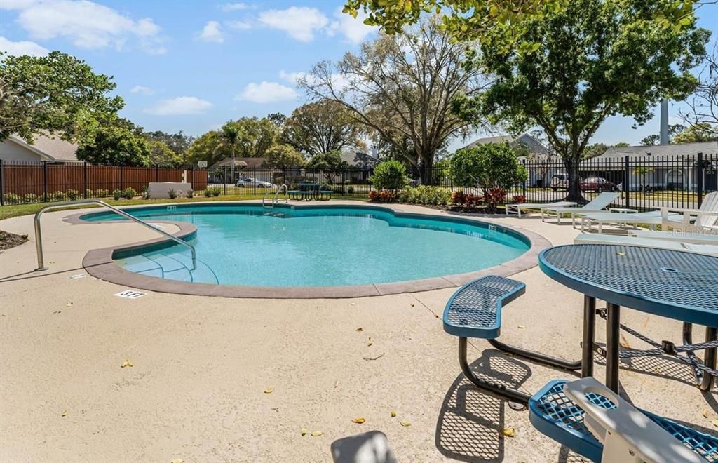 For Sale: $465,000 (4 beds, 2 baths, 1903 Square Feet)