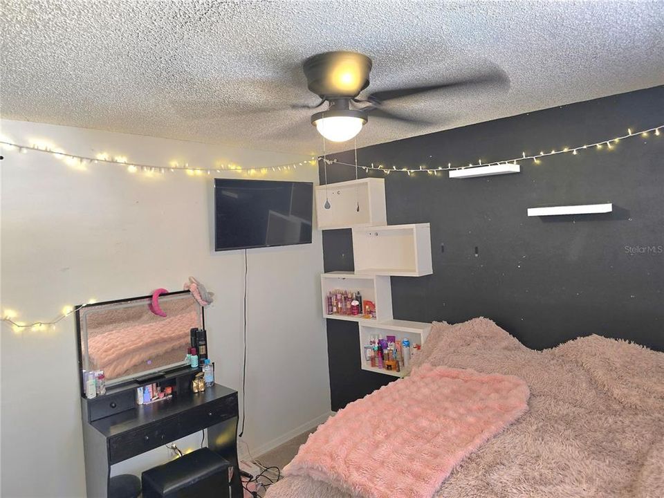 For Sale: $465,000 (4 beds, 2 baths, 1903 Square Feet)