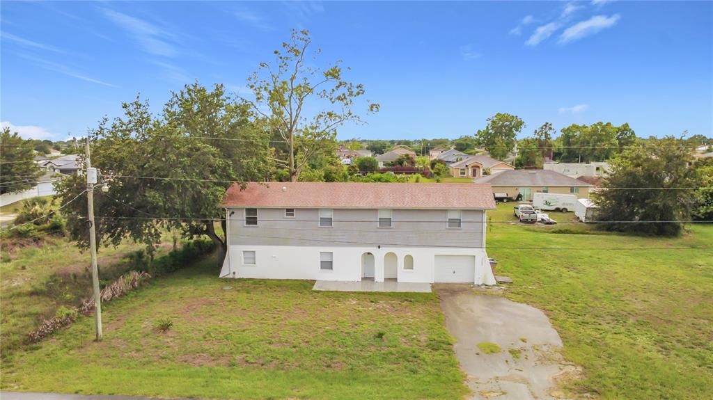 For Sale: $359,000 (4 beds, 3 baths, 2237 Square Feet)