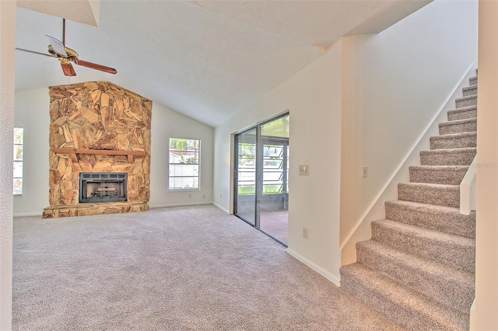 For Sale: $380,000 (3 beds, 2 baths, 1575 Square Feet)