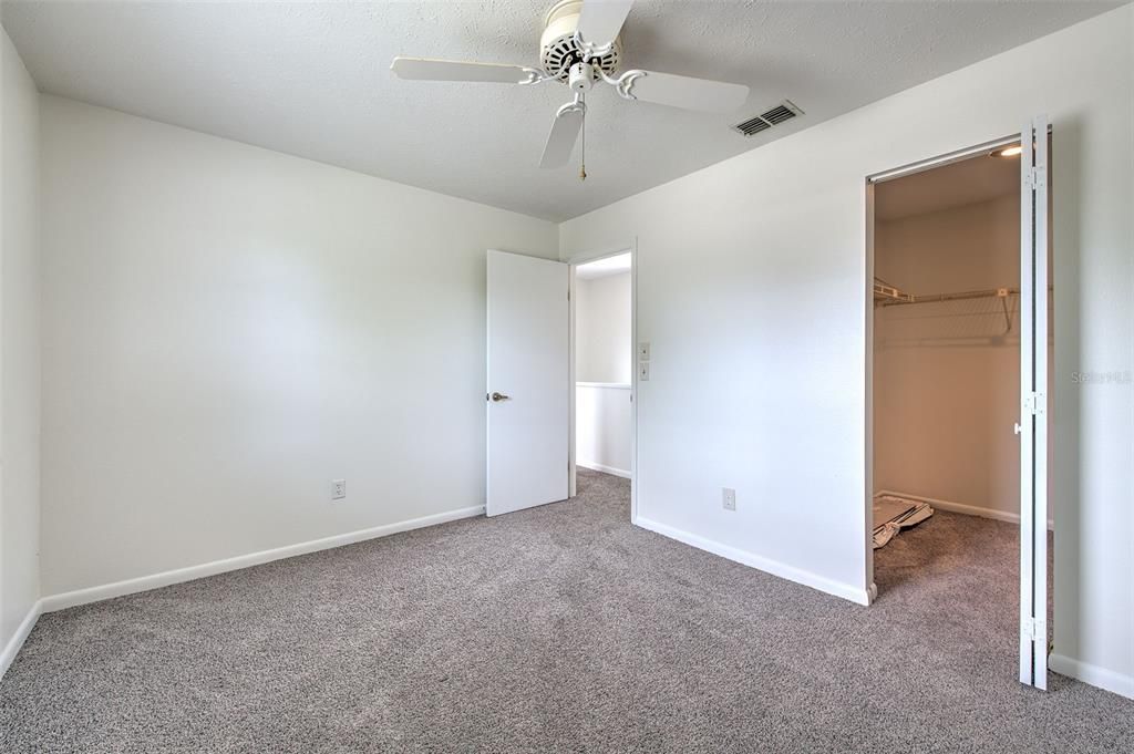 For Sale: $380,000 (3 beds, 2 baths, 1575 Square Feet)