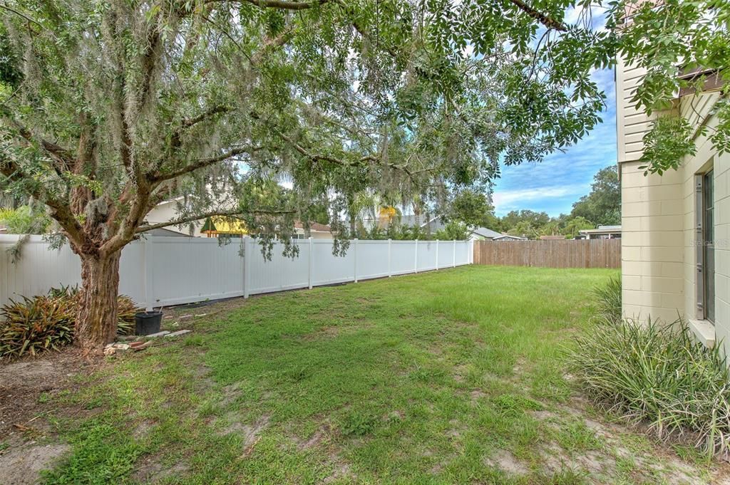 For Sale: $380,000 (3 beds, 2 baths, 1575 Square Feet)