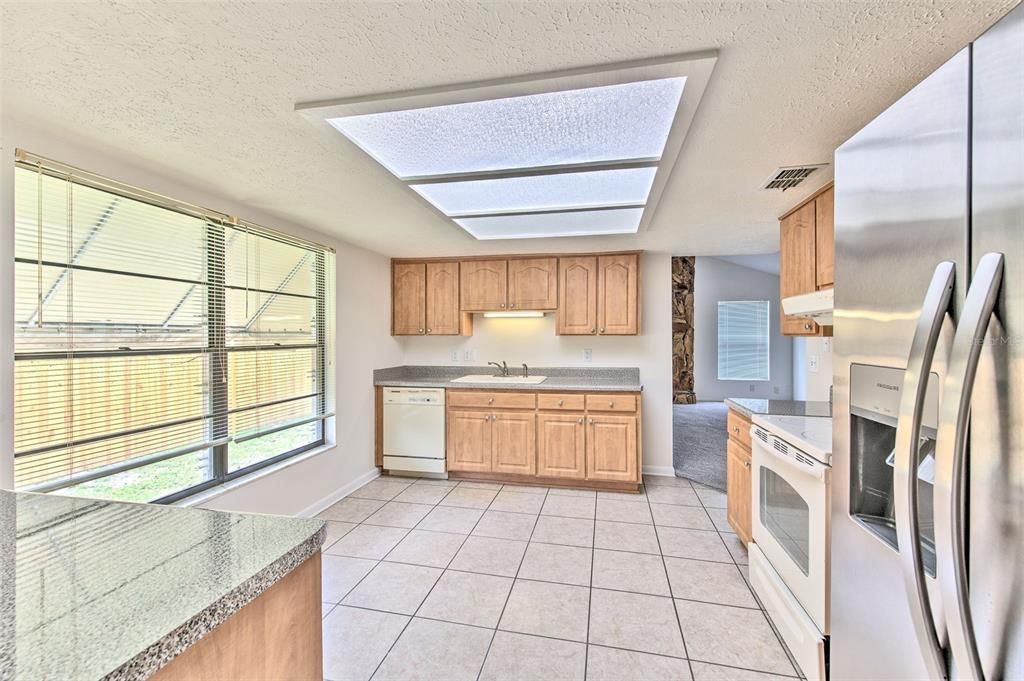 For Sale: $380,000 (3 beds, 2 baths, 1575 Square Feet)