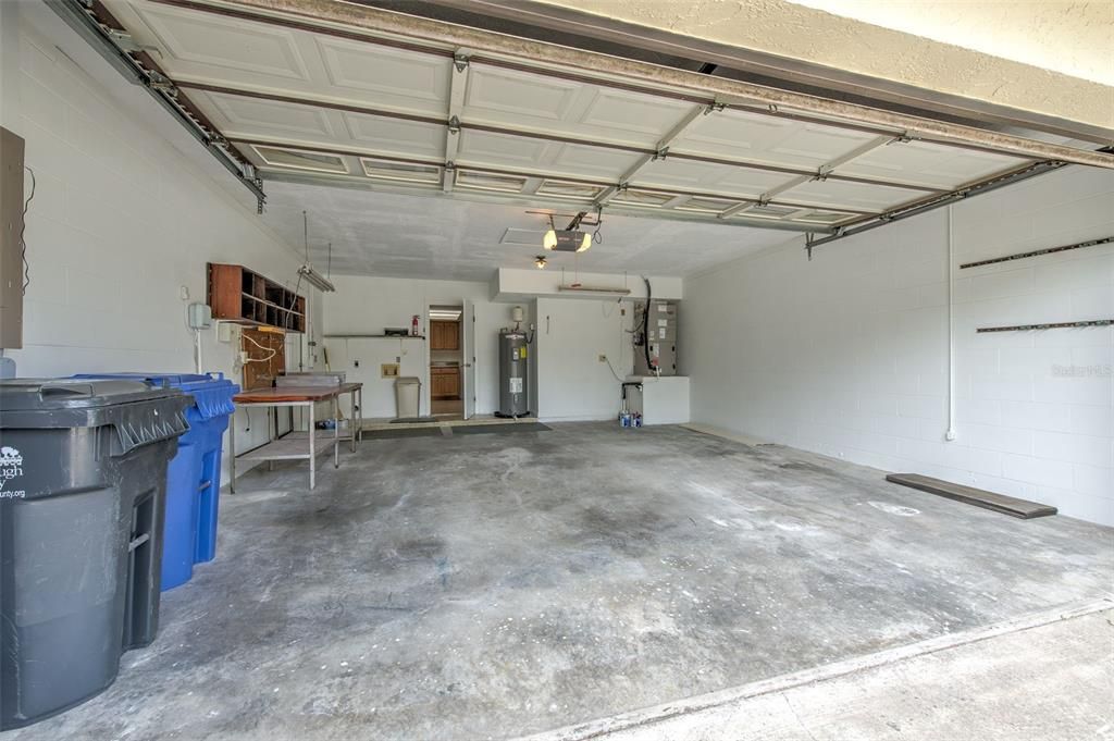 For Sale: $380,000 (3 beds, 2 baths, 1575 Square Feet)
