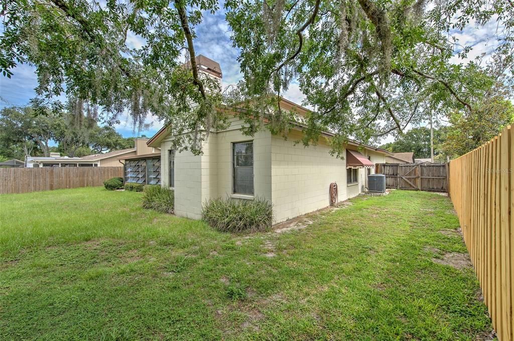 For Sale: $380,000 (3 beds, 2 baths, 1575 Square Feet)