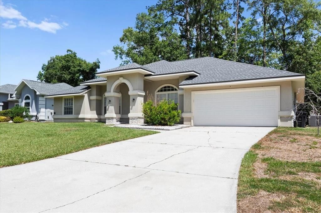 For Sale: $415,000 (4 beds, 3 baths, 2127 Square Feet)