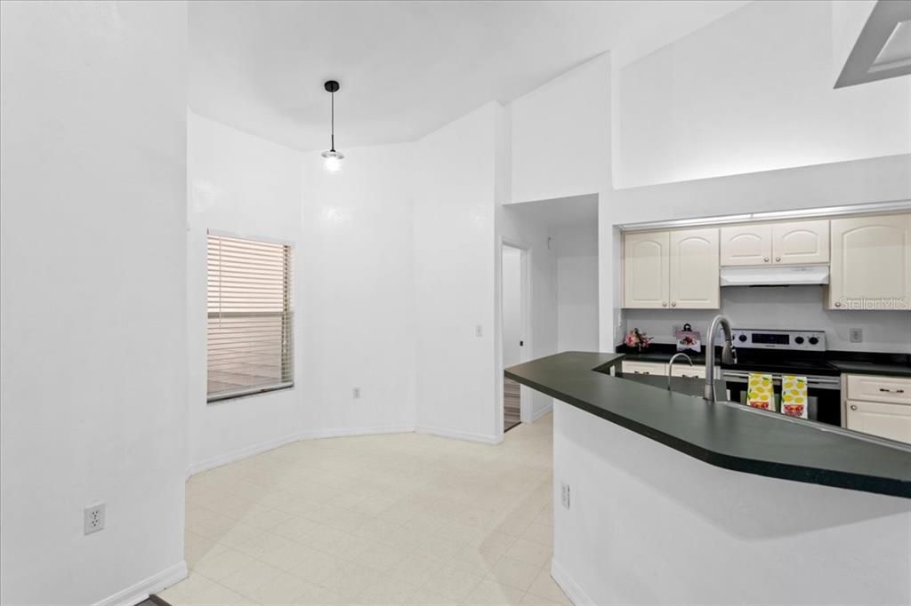 For Sale: $415,000 (4 beds, 3 baths, 2127 Square Feet)