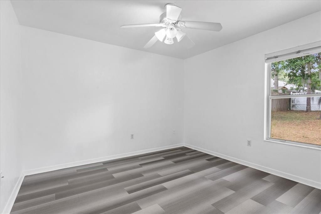 For Sale: $415,000 (4 beds, 3 baths, 2127 Square Feet)