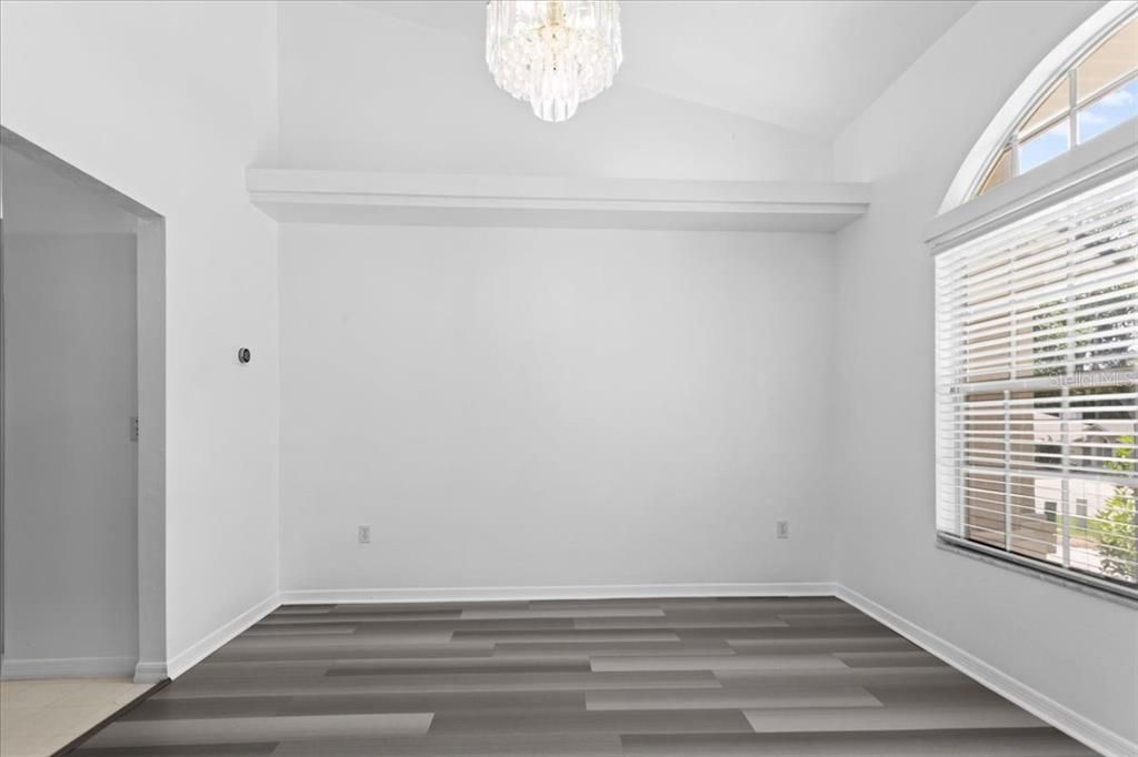For Sale: $415,000 (4 beds, 3 baths, 2127 Square Feet)