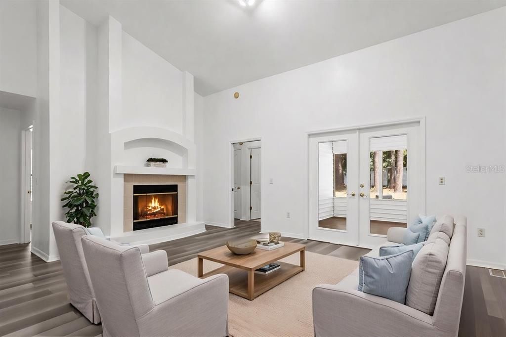 For Sale: $415,000 (4 beds, 3 baths, 2127 Square Feet)
