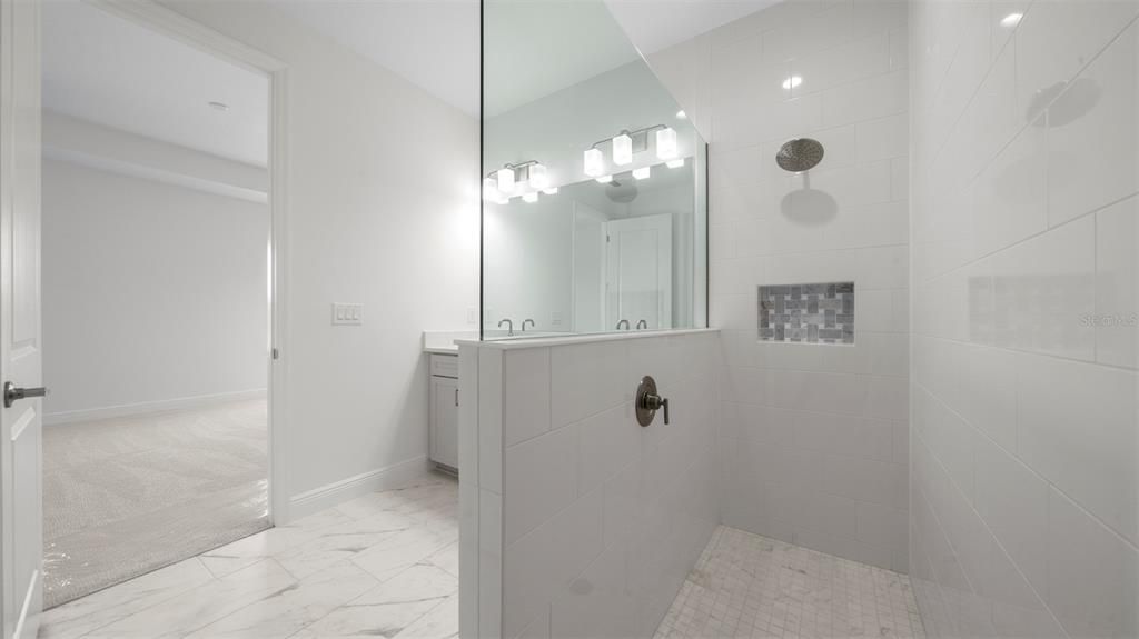 For Sale: $456,000 (3 beds, 2 baths, 2064 Square Feet)