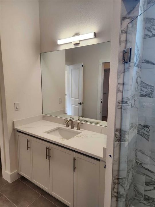 For Rent: $3,200 (4 beds, 2 baths, 2060 Square Feet)