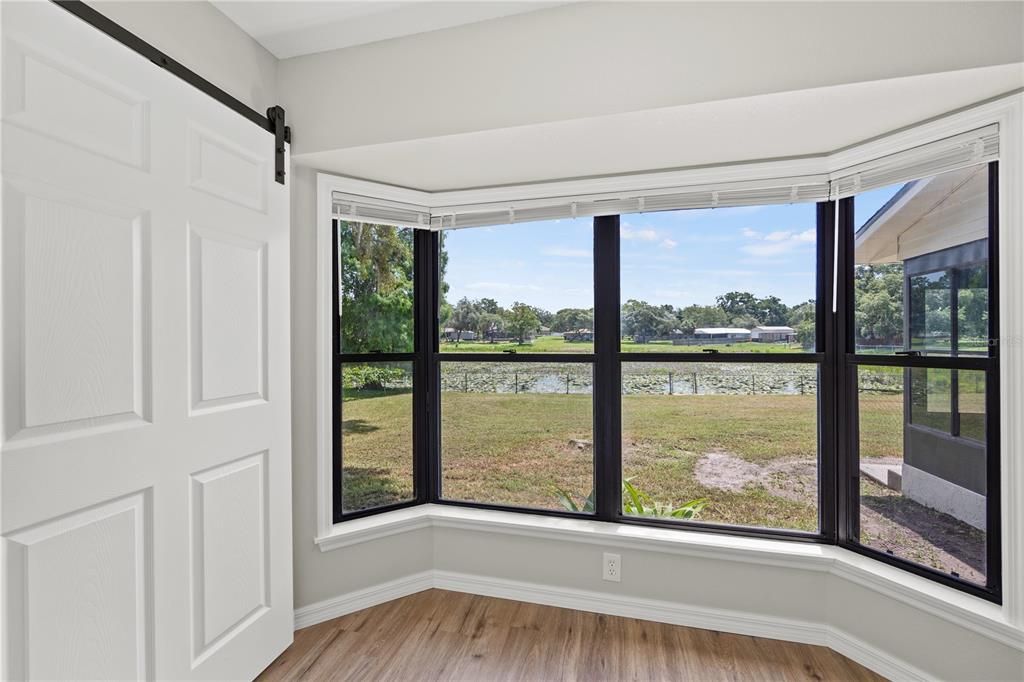 For Sale: $325,000 (3 beds, 2 baths, 1260 Square Feet)
