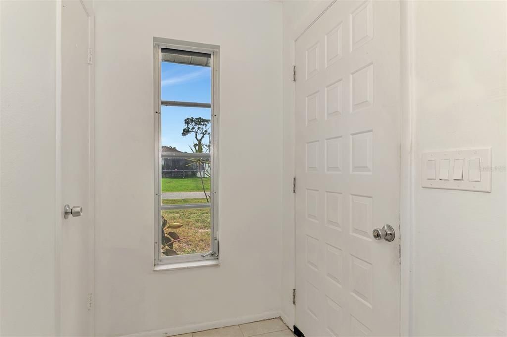 Active With Contract: $199,000 (2 beds, 2 baths, 1095 Square Feet)