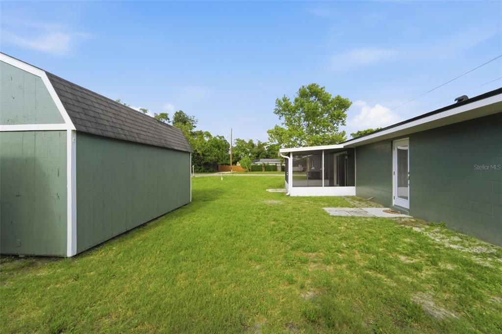 For Sale: $339,900 (3 beds, 2 baths, 1584 Square Feet)