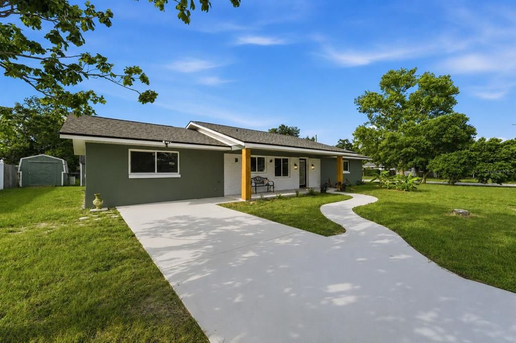 For Sale: $339,900 (3 beds, 2 baths, 1584 Square Feet)