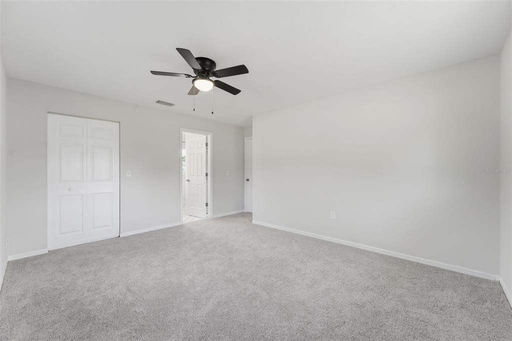 For Sale: $339,900 (3 beds, 2 baths, 1584 Square Feet)