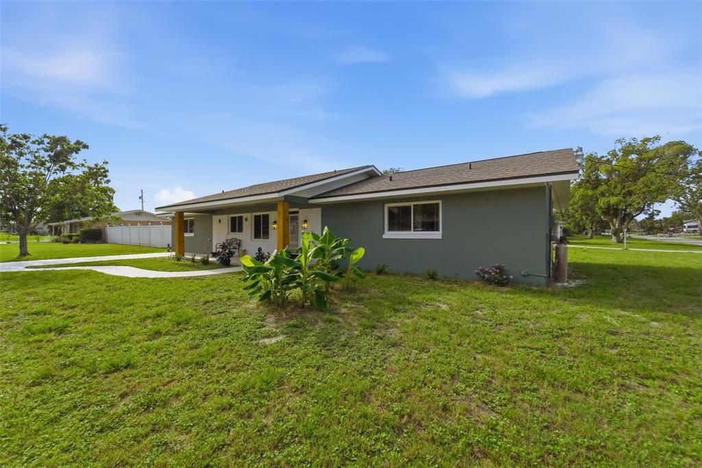 For Sale: $339,900 (3 beds, 2 baths, 1584 Square Feet)