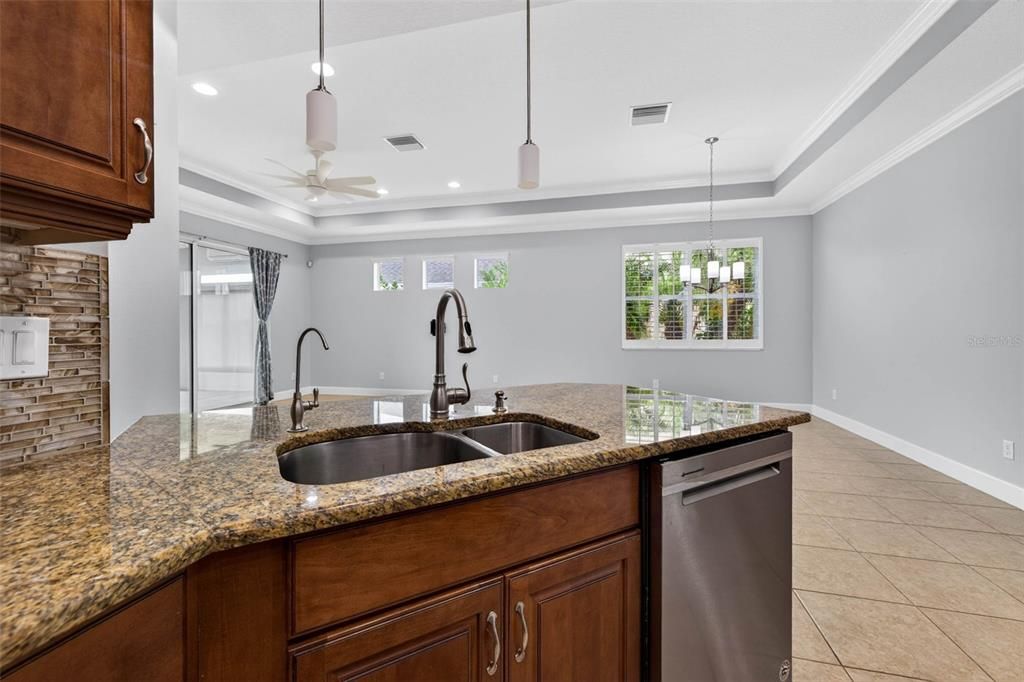 For Sale: $329,000 (3 beds, 2 baths, 1800 Square Feet)