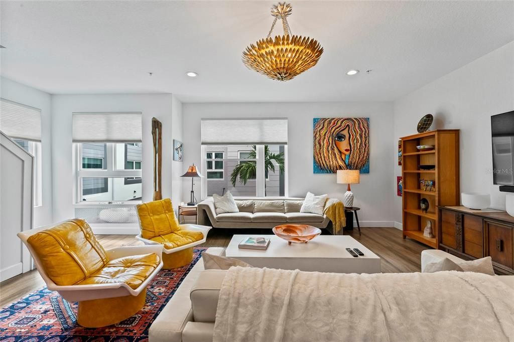 For Rent: $4,900 (3 beds, 3 baths, 2255 Square Feet)