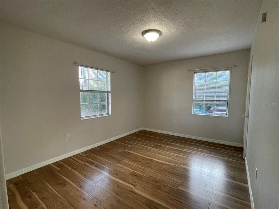 В аренду: $1,700 (3 спален, 2 ванн, 1374 Квадратных фут)