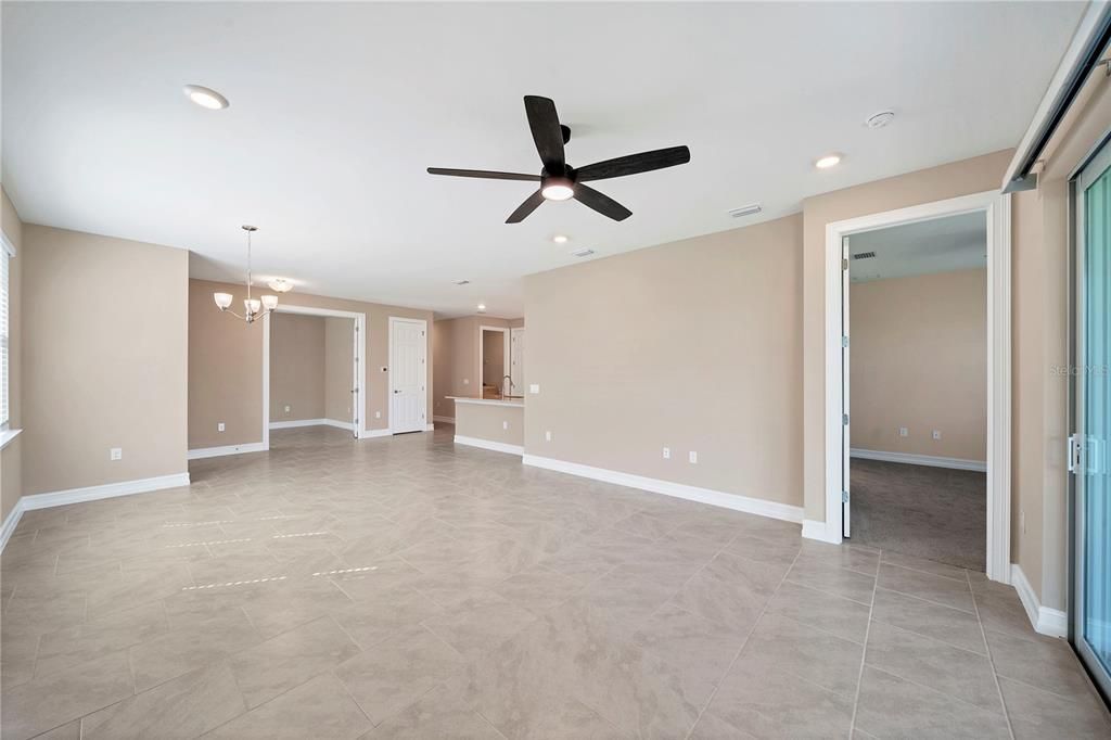 For Rent: $2,350 (2 beds, 2 baths, 1503 Square Feet)
