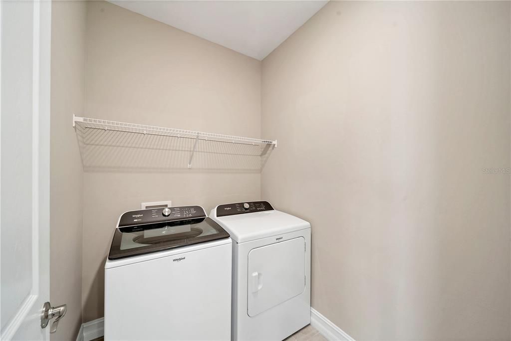 For Rent: $2,350 (2 beds, 2 baths, 1503 Square Feet)