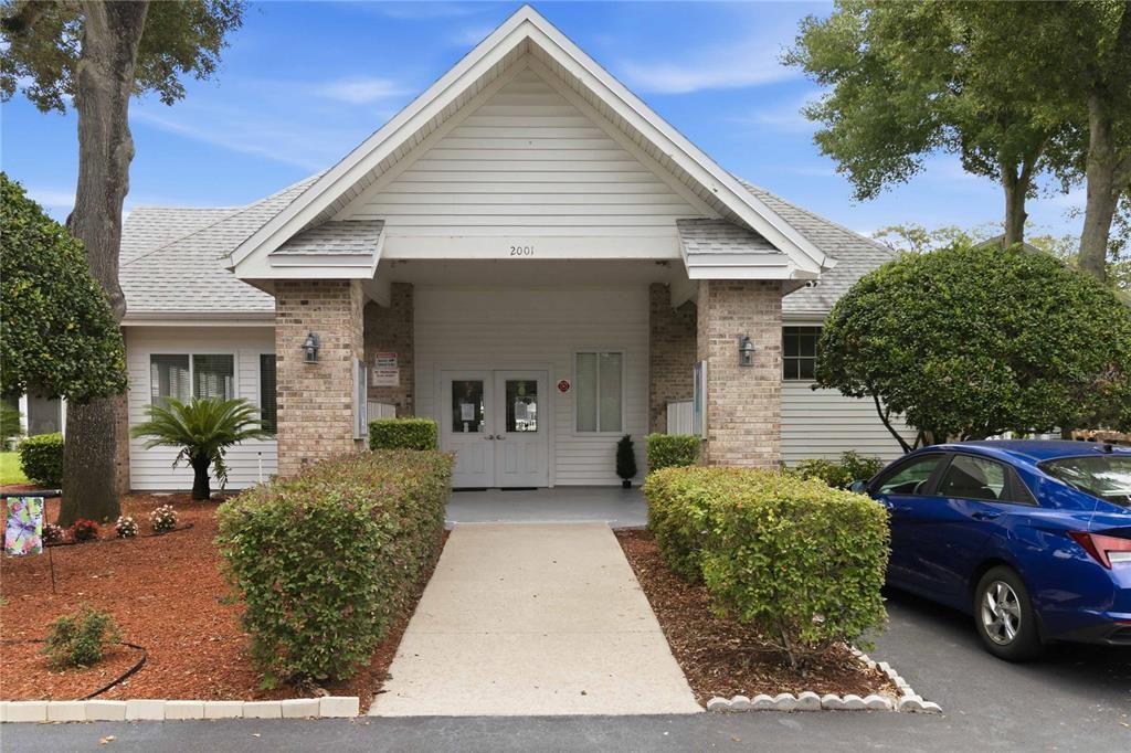 For Sale: $225,900 (2 beds, 2 baths, 1080 Square Feet)