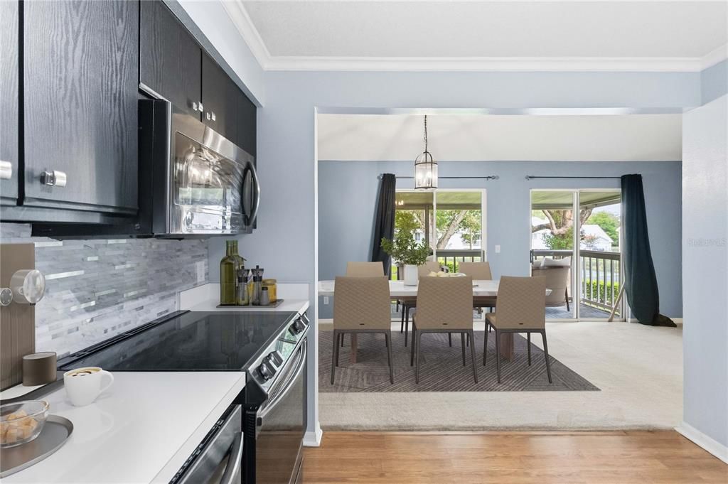 For Sale: $225,900 (2 beds, 2 baths, 1080 Square Feet)