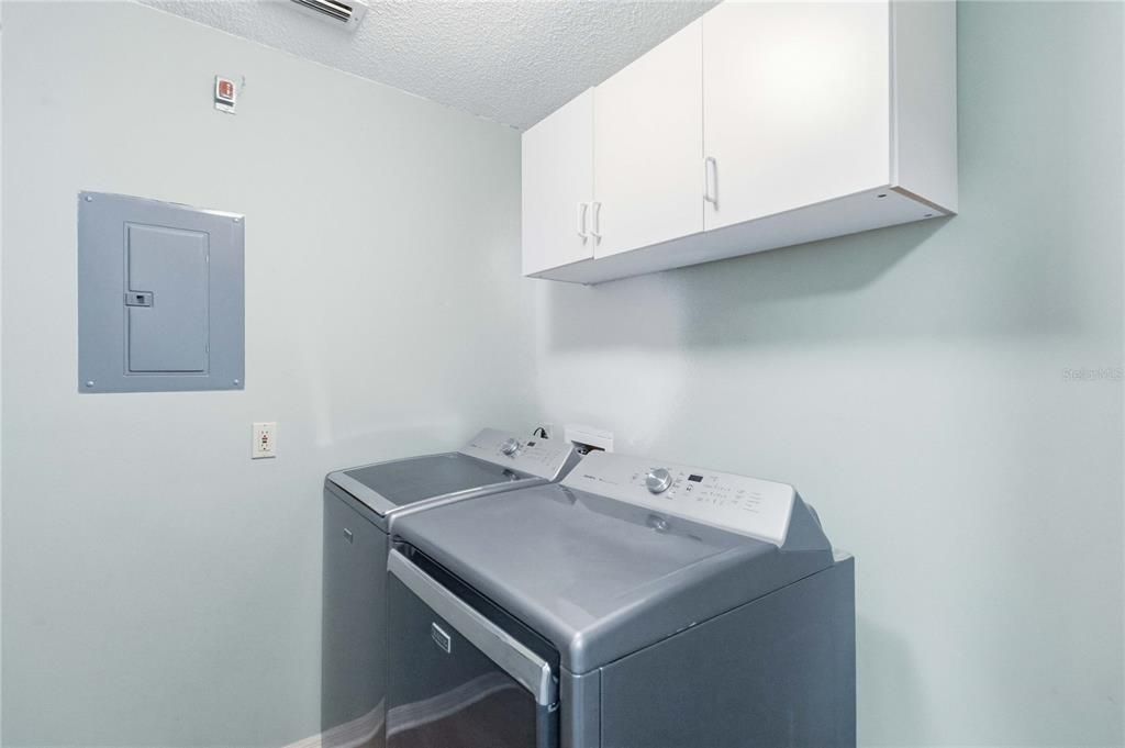 For Sale: $225,900 (2 beds, 2 baths, 1080 Square Feet)