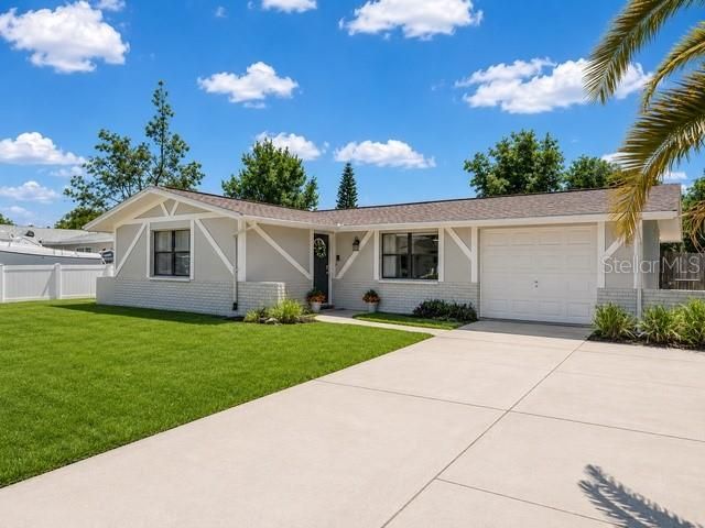 For Sale: $275,000 (3 beds, 2 baths, 1232 Square Feet)