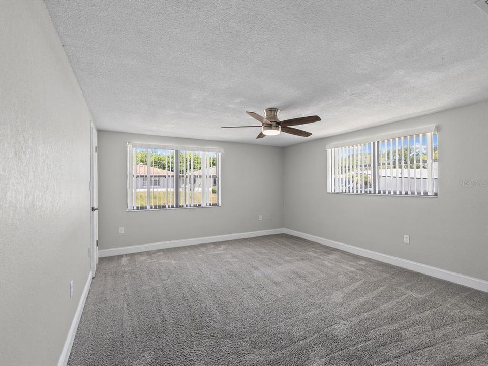 For Sale: $275,000 (3 beds, 2 baths, 1232 Square Feet)