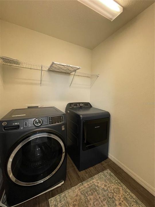 En Renta: $2,700 (3 camas, 2 baños, 2417 Pies cuadrados)