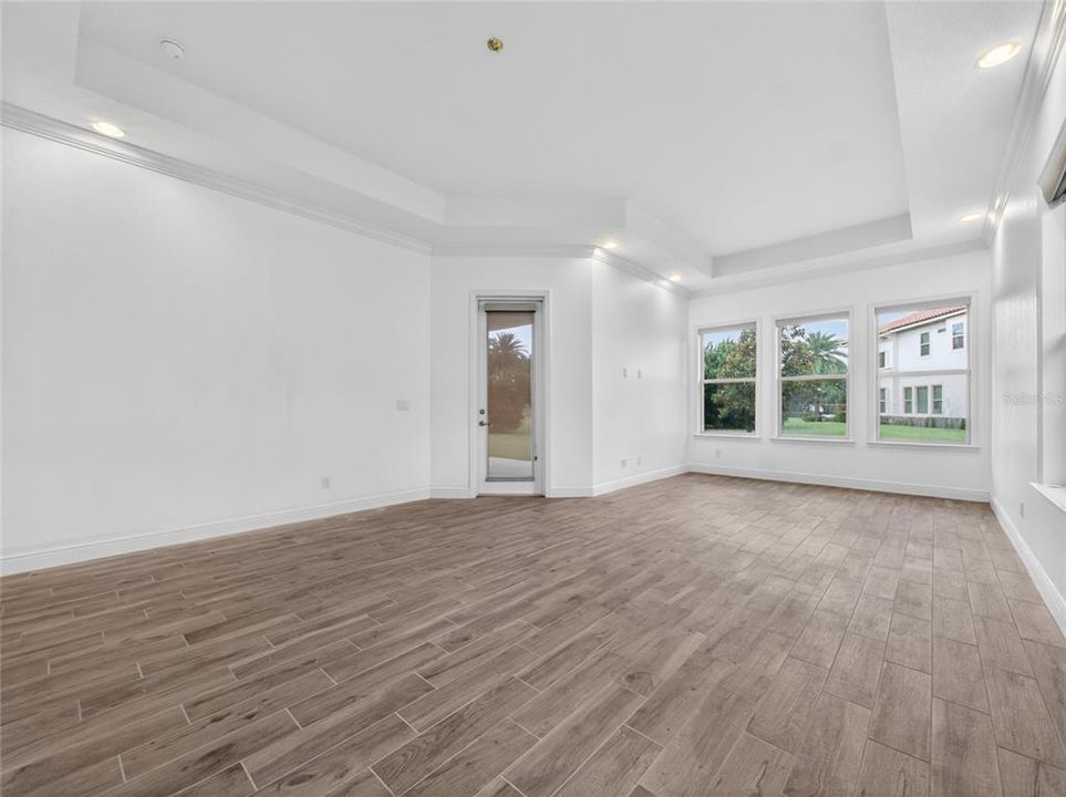 For Sale: $1,320,000 (4 beds, 5 baths, 4069 Square Feet)