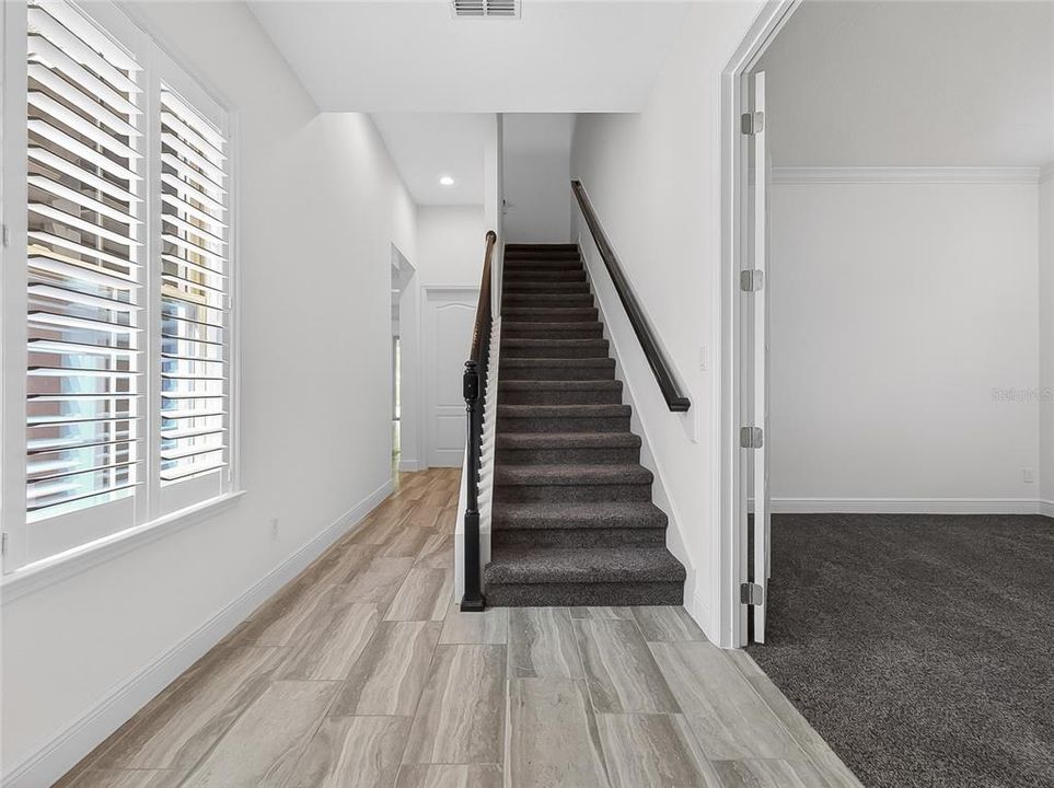 For Sale: $1,320,000 (4 beds, 5 baths, 4069 Square Feet)