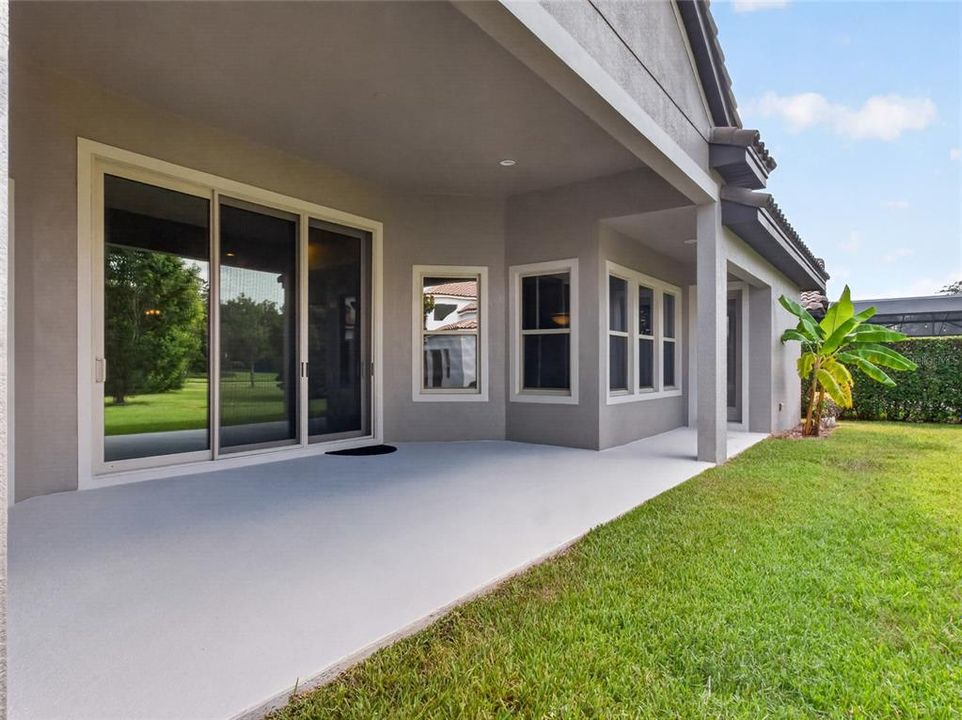 For Sale: $1,320,000 (4 beds, 5 baths, 4069 Square Feet)