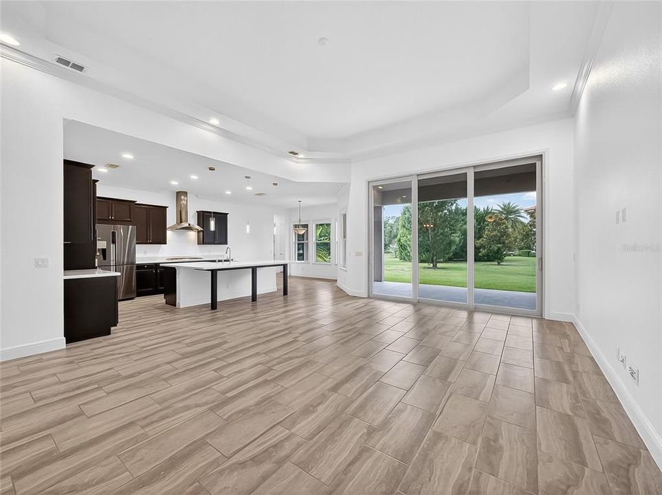For Sale: $1,320,000 (4 beds, 5 baths, 4069 Square Feet)