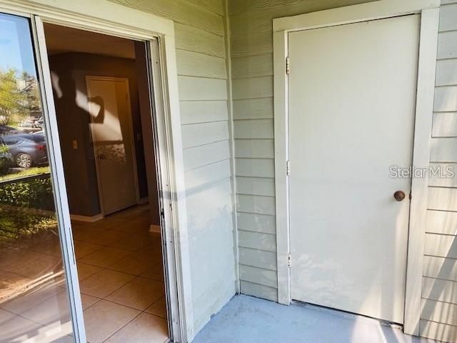 For Rent: $1,300 (1 beds, 1 baths, 566 Square Feet)