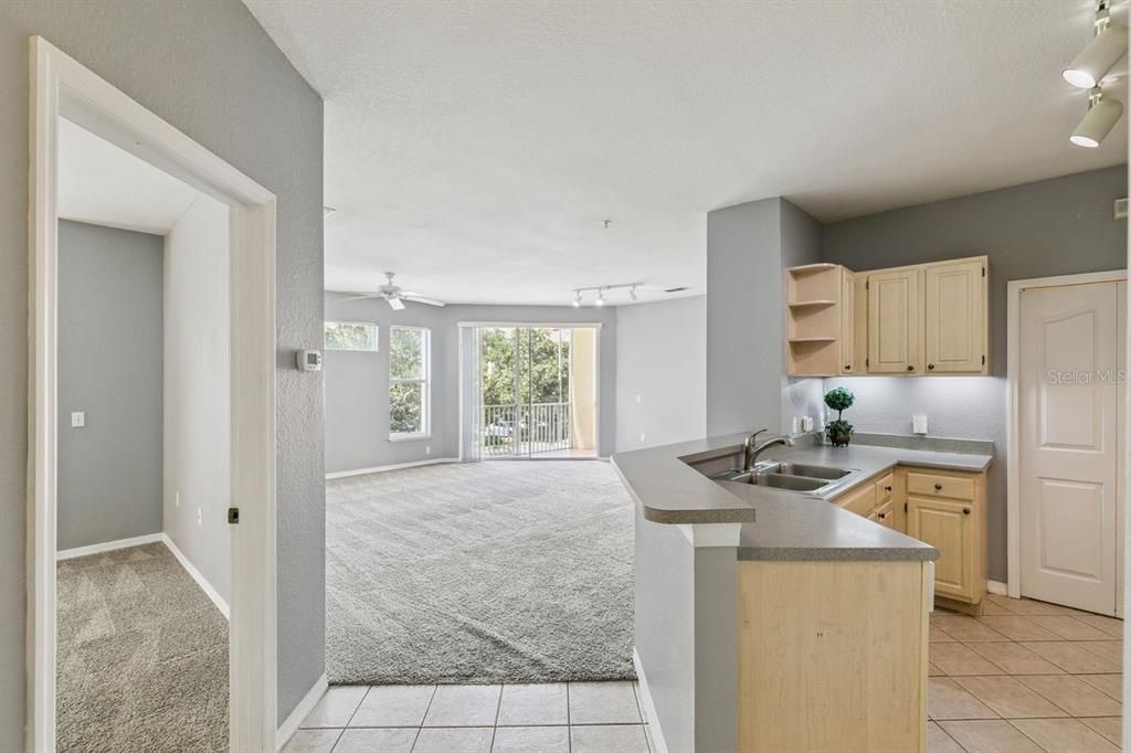 En Venta: $199,000 (2 camas, 2 baños, 1111 Pies cuadrados)