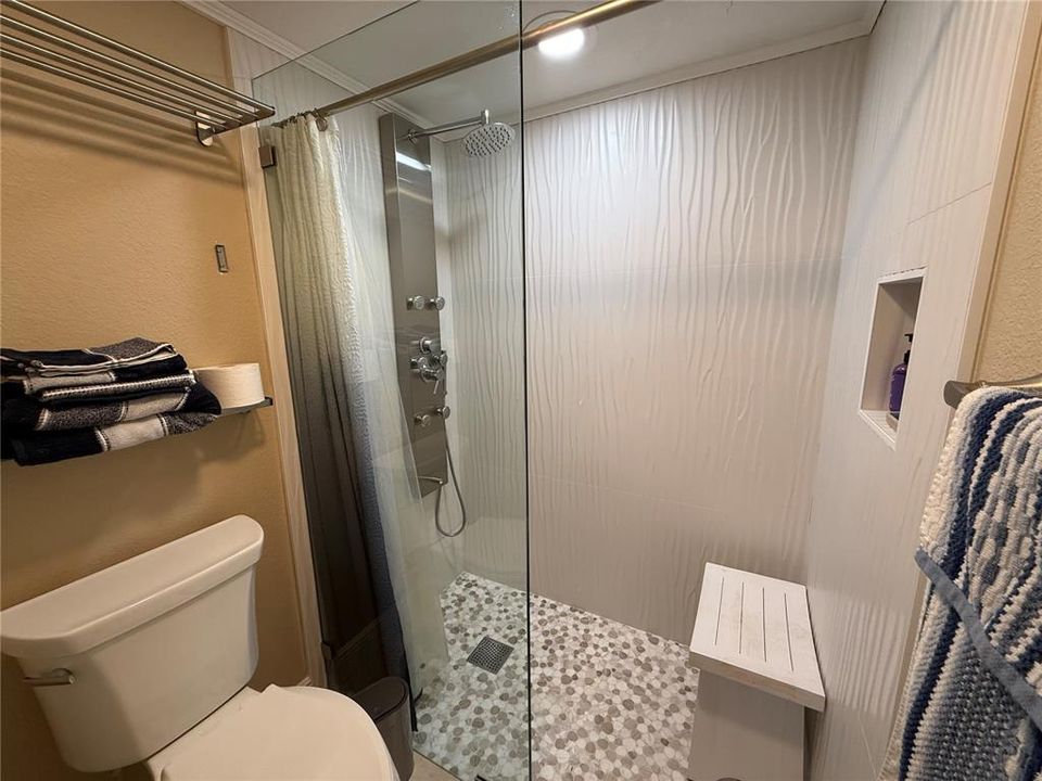В аренду: $3,750 (2 спален, 2 ванн, 1177 Квадратных фут)