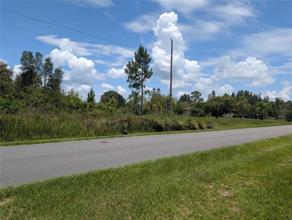 На продажу: $150,000 (1.00 acres)